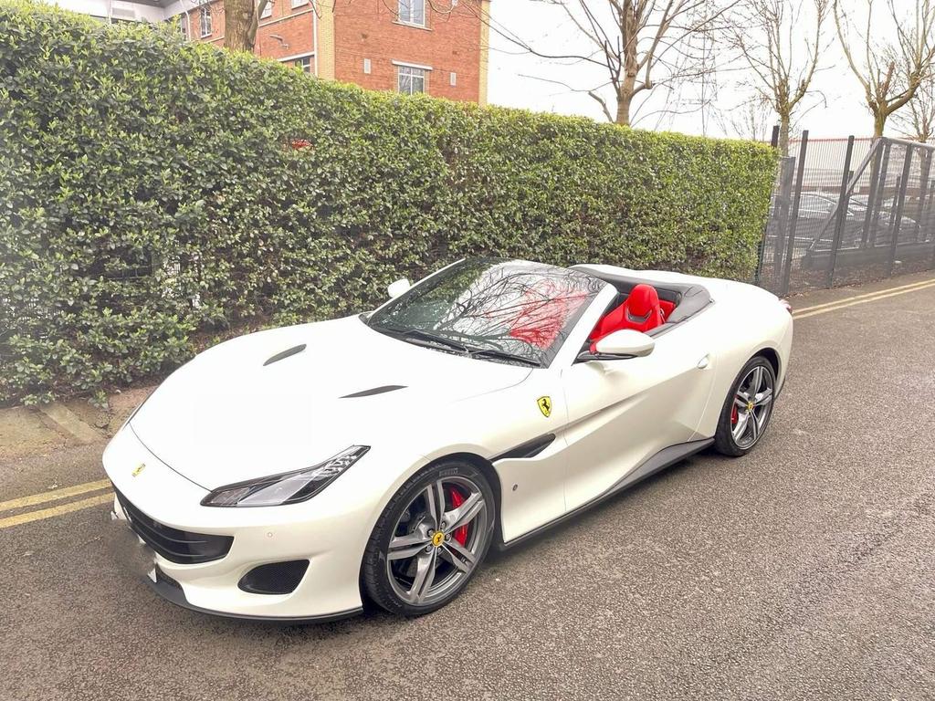 [DIRECT IMPORT] 2020 Ferrari Portofino White Convertible Coupe Sports Car with 4 Seats 3.8T V8 F1 DCT - Malaysia Ferrari Car for Sale