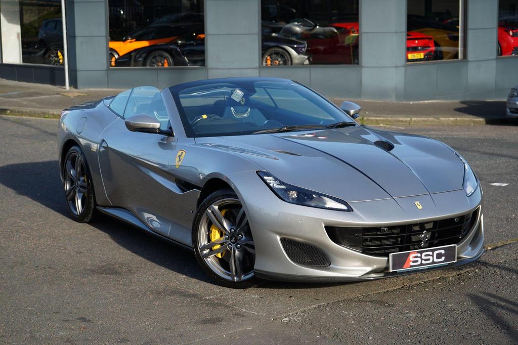 [DIRECT IMPORT] 2021 Ferrari Portofino Silver Convertible Coupe Sports Car with 4 Seats 3.8T V8 F1 DCT - Malaysia Ferrari Car for Sale
