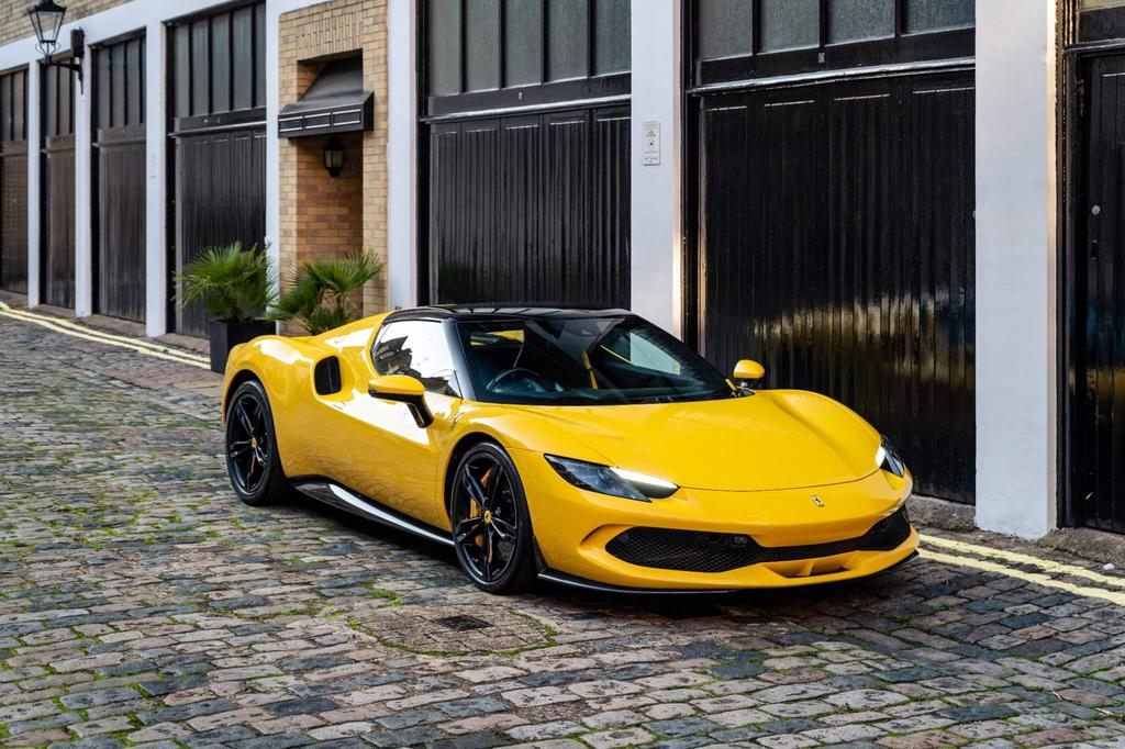 2022 Ferrari 296 GTB Yellow Coupe Plug-in Hybrid Sports Car with 2 Seats 3.0T V6 F1 DCT - Malaysia Ferrari Car for Sale Promotion [DIRECT IMPORT]