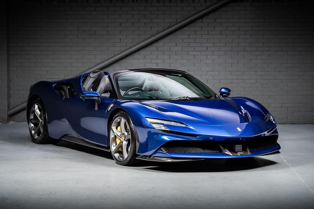 [DIRECT IMPORT] 2022 Ferrari SF90 Spider Blue Convertible Coupe Plug-in Hybrid Sports Car with 2 Seats 4.0T V8 F1 DCT 4WD - Malaysia Ferrari Car for Sale Promotion