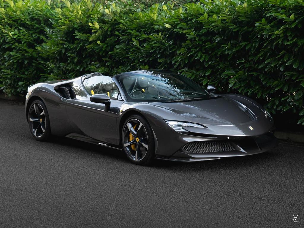[DIRECT IMPORT] 2022 Ferrari SF90 Spider Grey Convertible Coupe Plug-in Hybrid Sports Car with 2 Seats 4.0T V8 F1 DCT 4WD - Malaysia Ferrari Car for Sale Promotion