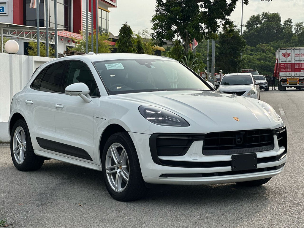 [NEW ARRIVAL] Porsche Macan 2.0 - White (2022) - Malaysia Recond Car