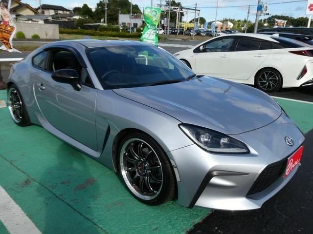 [NEW ARRIVAL] 2022 Toyota GR86 2.4 RZ Coupe Auto (Upgrade Performance Part) - Silver Coupe (2022) - Malaysia Recond Car