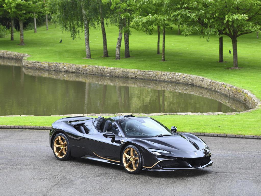 [DIRECT IMPORT] 2023 Ferrari SF90 Spider Black Convertible Coupe Plug-in Hybrid Sports Car with 2 Seats 4.0T V8 F1 DCT 4WD - Malaysia Ferrari Car for Sale Promotion