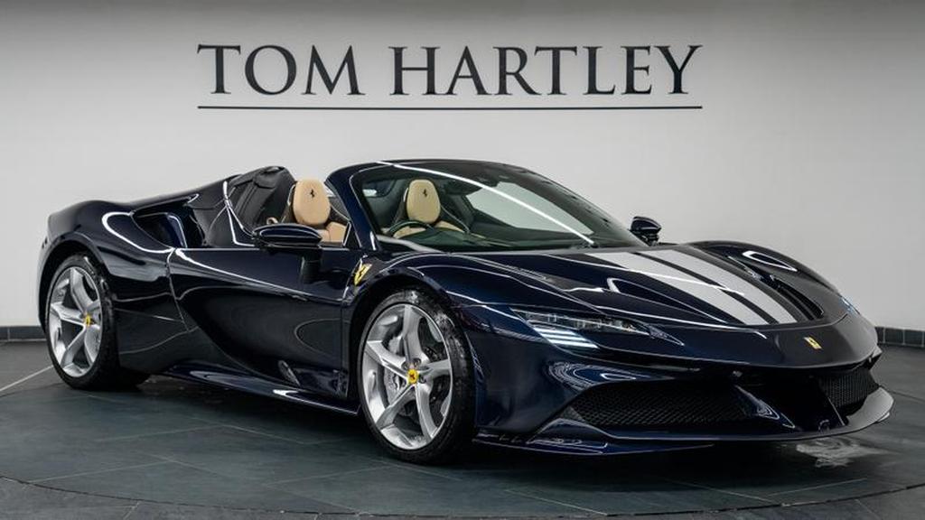 [DIRECT IMPORT] 2023 Ferrari SF90 Spider Blue Convertible Coupe Plug-in Hybrid Sports Car with 2 Seats 4.0T V8 F1 DCT 4WD - Malaysia Ferrari Car for Sale Promotion