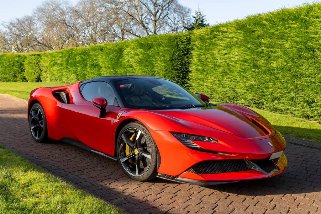 [DIRECT IMPORT] 2023 Ferrari SF90 Spider Red Convertible Coupe Plug-in Hybrid Sports Car with 2 Seats 4.0T V8 F1 DCT 4WD - Malaysia Ferrari Car for Sale Promotion