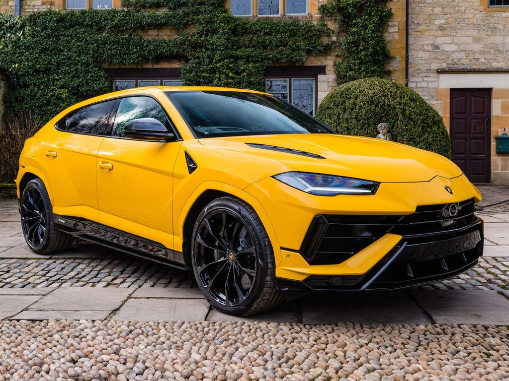 2023 Lamborghini Urus S Yellow Super SUV 4.0L V8 BiTurbo 4WD (Black Interior) - Malaysia Lamborghini Car for Sale Promotion [DIRECT IMPORT]