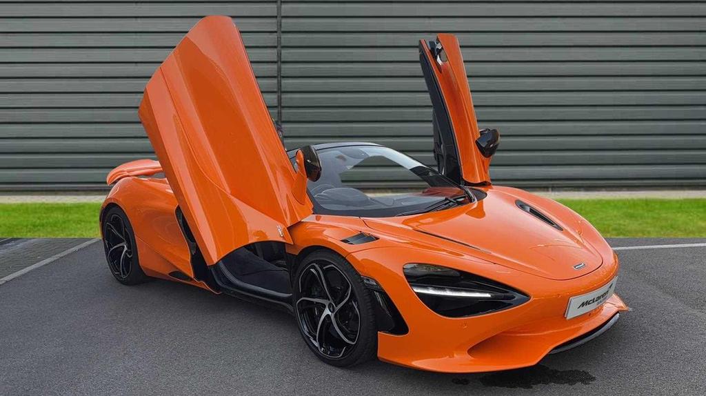 2023 McLaren 750S - Orange Coupe Sports Car with Butterly Doors and 2-Seats 4.0T Twin-Turbo V8 SSG (Black Interior) - Malaysia McLaren Car Price for Sale Promotion [DIRECT IMPORT]