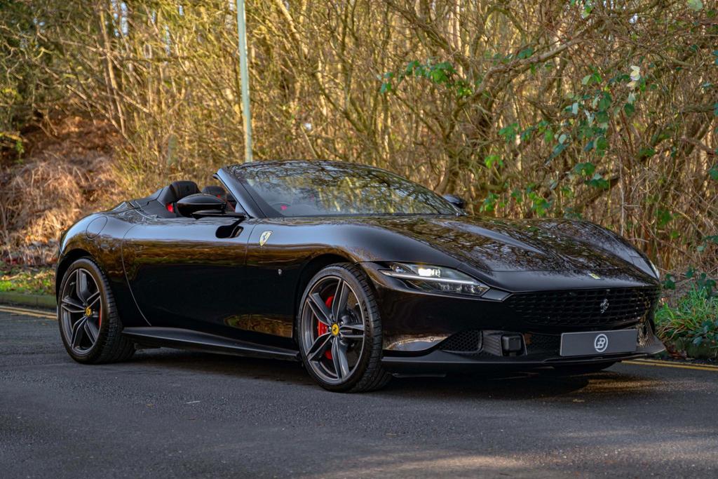 2024 Ferrari Roma Black Convertible Coupe Sports Car with 4 Seats 3.8T V8 F1 DCT - Malaysia Ferrari Car for Sale Promotion [DIRECT IMPORT]