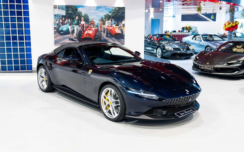 2024 Ferrari Roma Blue Convertible Coupe Sports Car with 4 Seats 3.8T V8 F1 DCT - Malaysia Ferrari Car for Sale Promotion [DIRECT IMPORT]