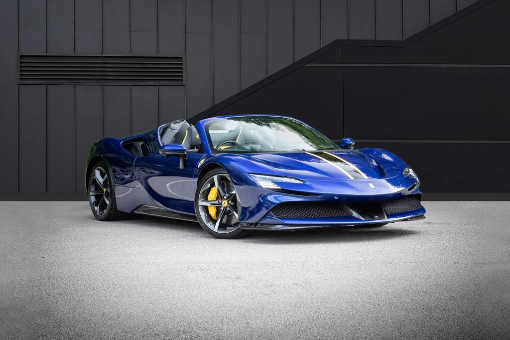 [DIRECT IMPORT] 2024 Ferrari SF90 Spider Blue Convertible Coupe Plug-in Hybrid Sports Car with 2 Seats 4.0T V8 F1 DCT 4WD - Malaysia Ferrari Car for Sale Promotion