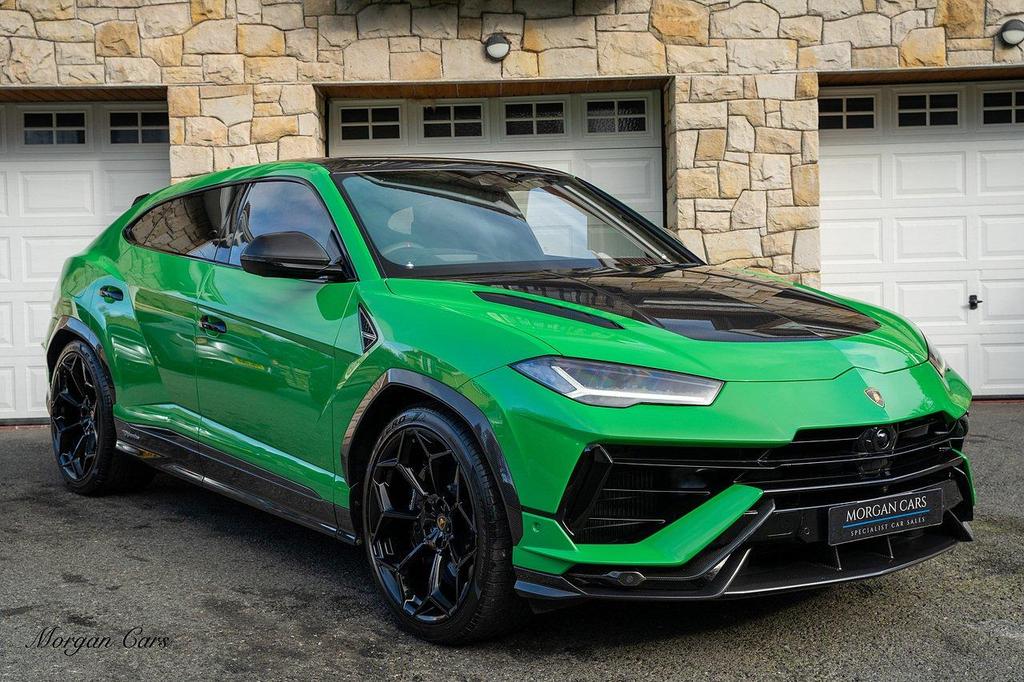 2024 Lamborghini Urus Performante Green Super SUV 4.0L V8 BiTurbo 4WD (Black Interior) - Malaysia Lamborghini Car for Sale Promotion [DIRECT IMPORT]