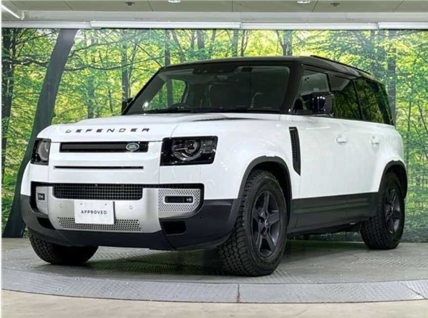 [NEW ARRIVAL] Land Rover Defender 2.0 110S P300 - White SUV (2022) - Malaysia Recond Car