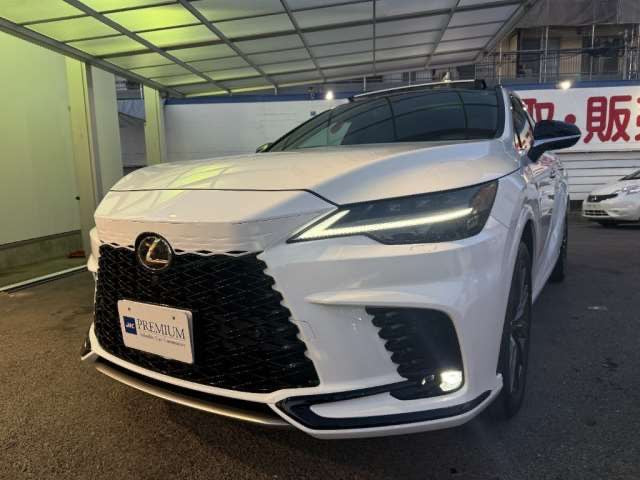[NEW ARRIVAL] Lexus RX350 F-Sport 2.4 (4WD) - Sunroof White 5 Seats SUV (2024) - Malaysia Recond Car