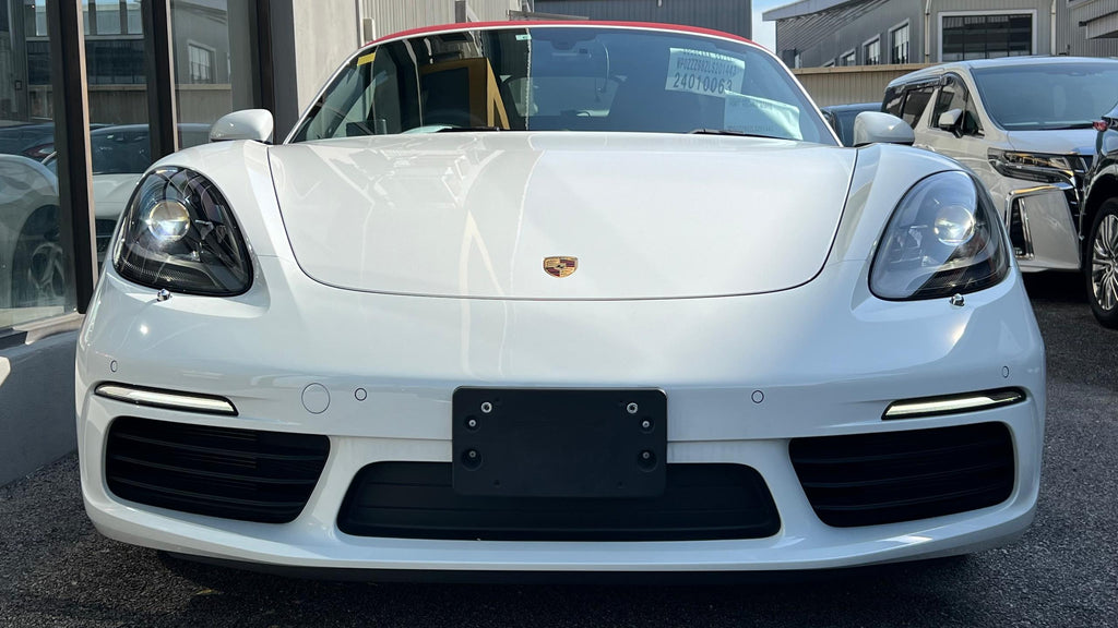 [NEW ARRIVAL] Porsche 718 Boxter 2.0 Convertible (Sport Chrono & Exhaust) - White (2020) - Malaysia Recond Car