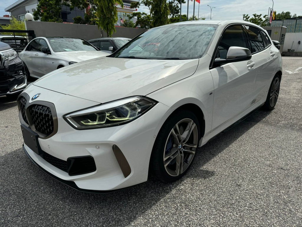 [NEW ARRIVAL] BMW M135i X-DRIVE (Grade 5A) - White Hatchback (2019) - Malaysia Recond Car