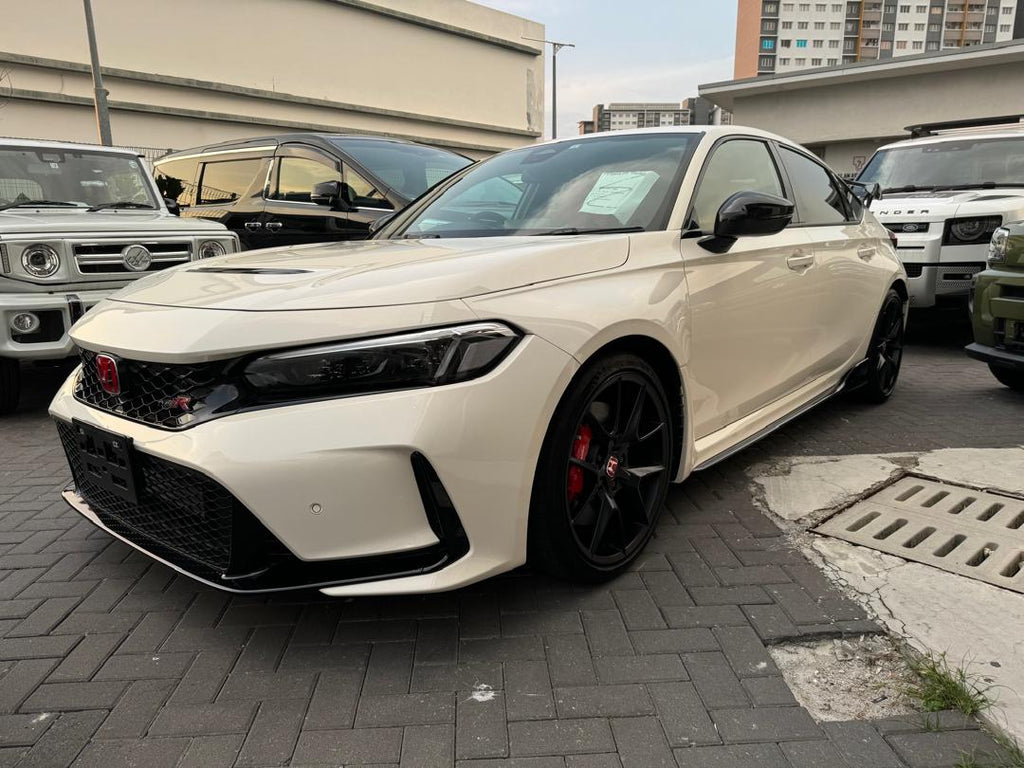 [NEW ARRIVAL] Honda Civic Type-R FL5 - White (2023) - Honda Recond Car