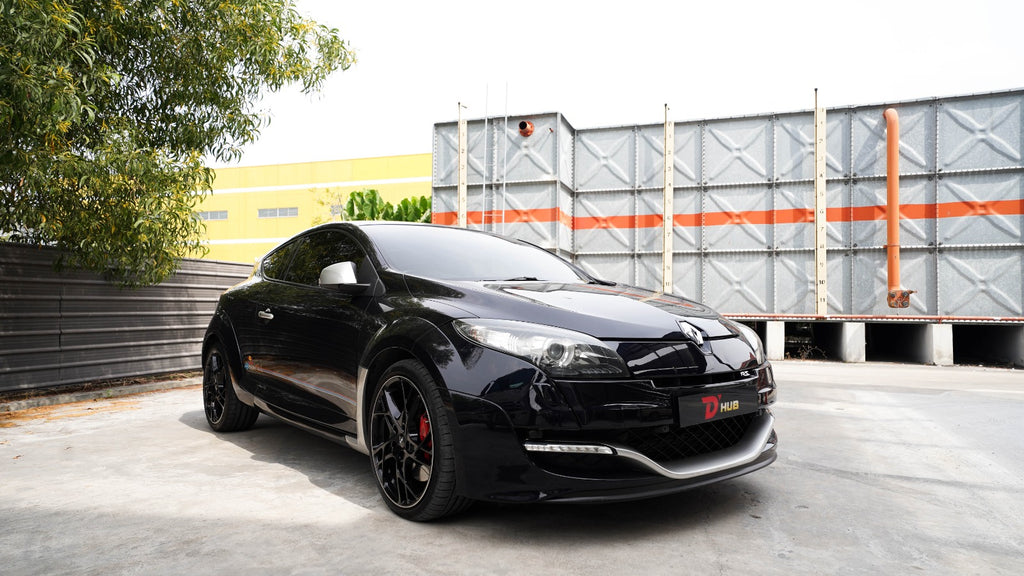 [NEW ARRIVAL] Renault Megane RS Red Bull Racing RB8 (Limited Edition No.475) - Black Coupe (2013/2013) - Recond Car
