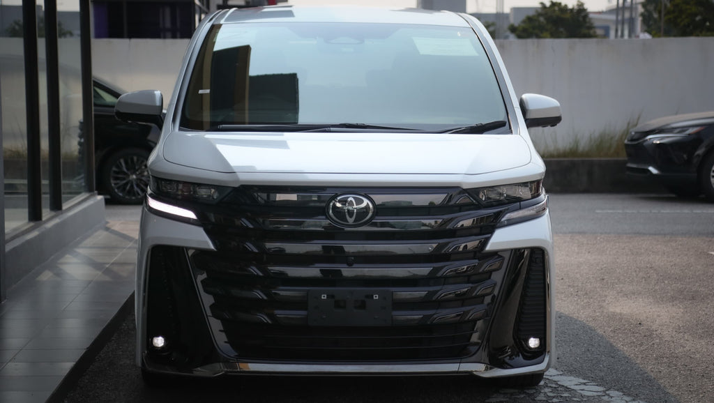 [NEW ARRIVAL] Toyota Vellfire 2.4 Turbo Z Premier 4WD Sunroof - White (2023) - Malaysia Recond Car